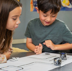 Ozobot Ari zestaw startowy