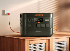 Jackery Explorer 3000 V2