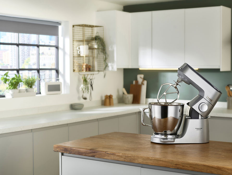 Przedstawiamy robota kuchennego Kenwood Chef Baker XL Titanium KVL85.124SI