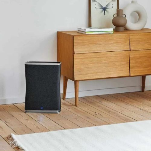 Filtruje do 99,9% wirusów grypy typu A