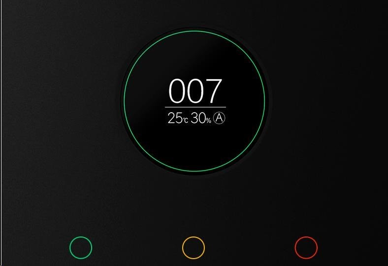 Trzy kolory wskaźników wyświetlacza